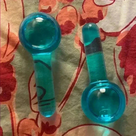 Pivotal facial cooling globes NIB - Picture 3 of 4